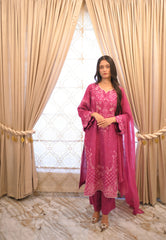 Afreen (plum)